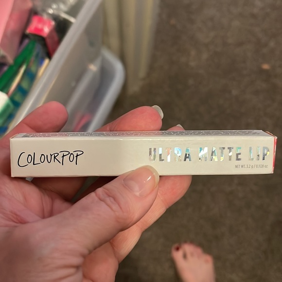 NIB Colourpop ultra matte lip in Speed Dial - Picture 3 of 5